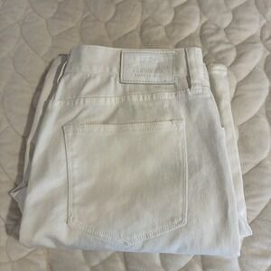 Lauren Ralph Lauren Womens Size 10 White Stretch Denim 10" Inseam Shorts NWT